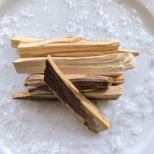 Palo Santo Natural – Madera Aromática Sagrada