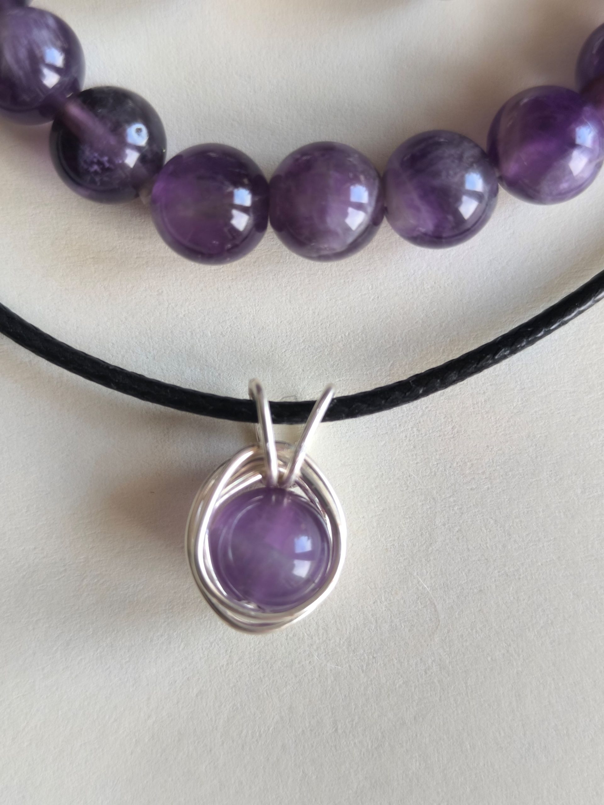 Conjunto de Amatista Natural – Pendientes, Dije y Pulsera | Edición Especial Artesanal - Imagen 2