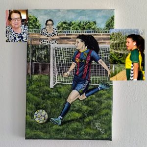 Cuadro personalizado con abuela en recuerdo | Retrato realista emocional en lienzo 20×30 cm (obra por encargo)